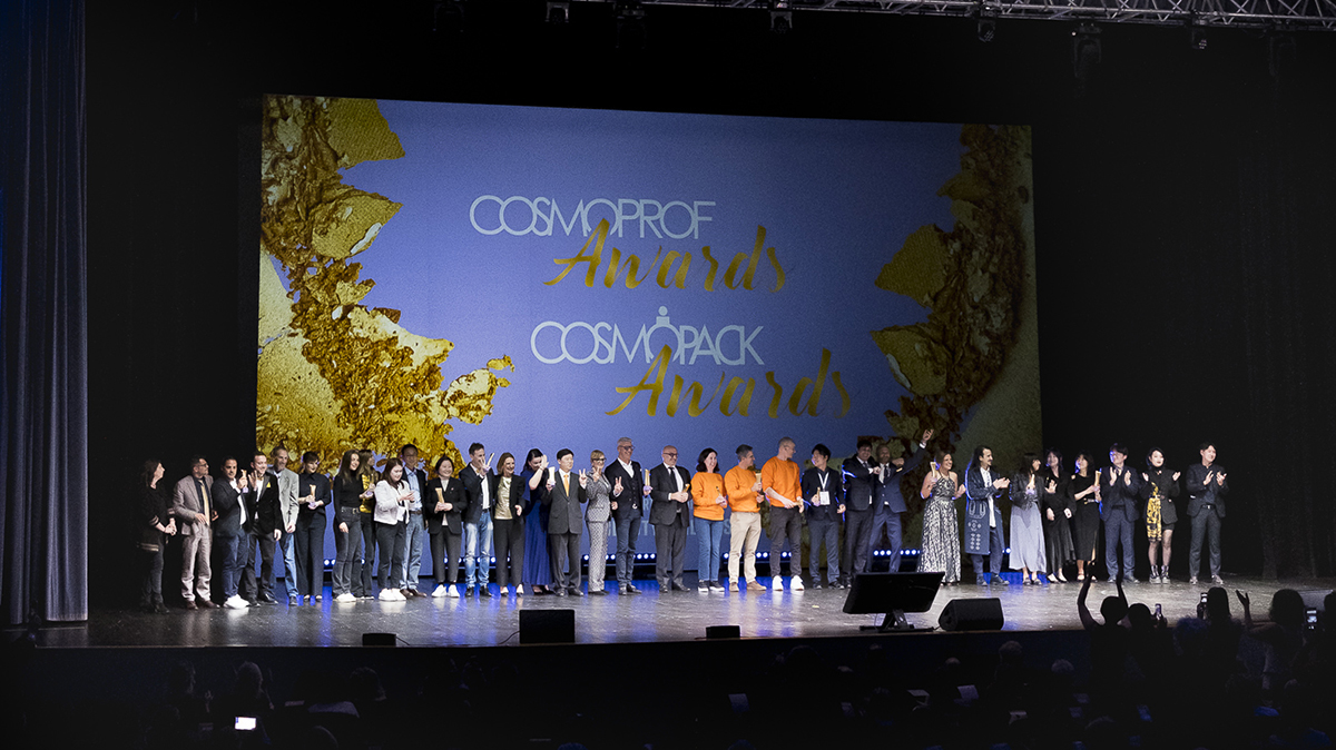 image SVELATI I VINCITORI DI COSMOPROF E COSMOPACK AWARDS 2024, GLI “OSCAR DELLA BELLEZZA”