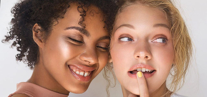 3INA: IL MAKE UP PER UNA BELLEZZA REALE, ONESTA E DIVERTENTE